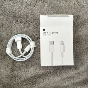 Apple | USB-C to Lightning Cable (1m)